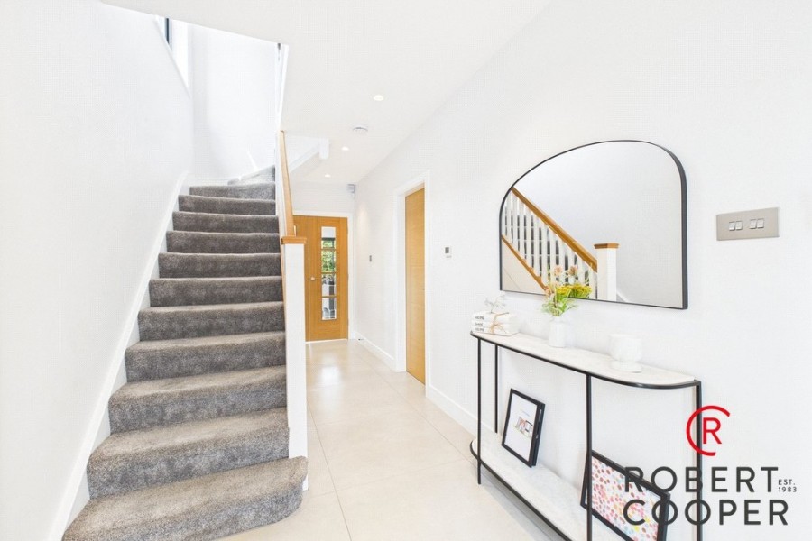 Images for Meadow Way, Ruislip