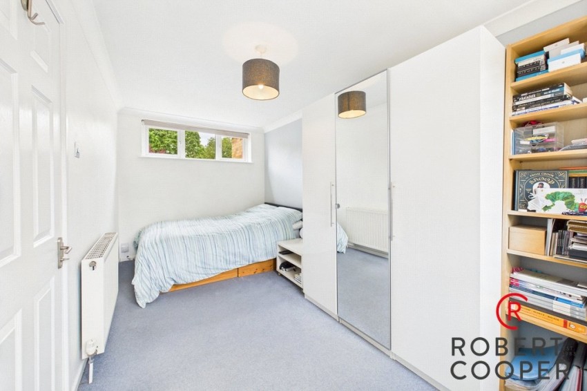 Images for Farmlands, Pinner