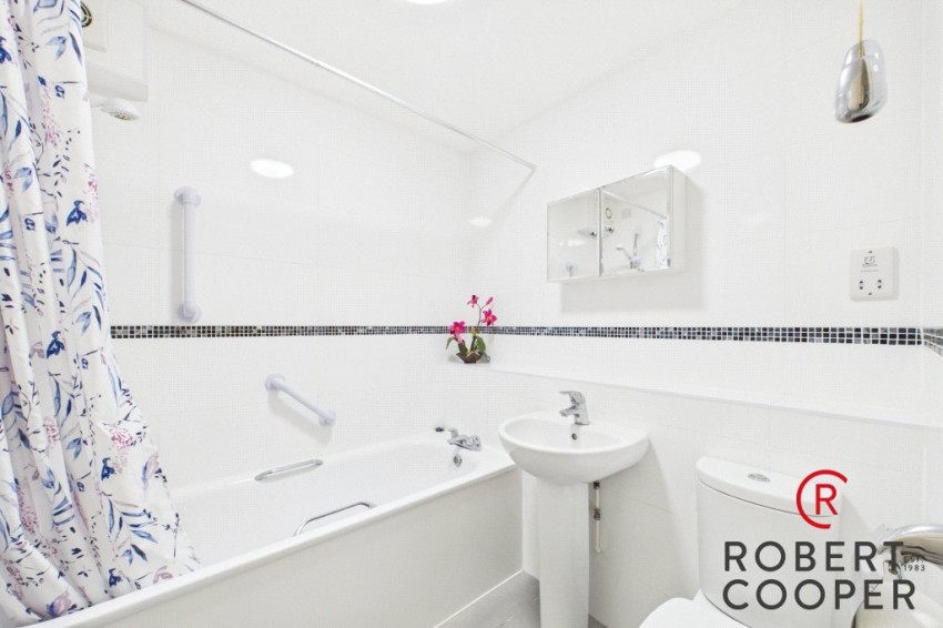 Images for Winslow Close, Eastcote