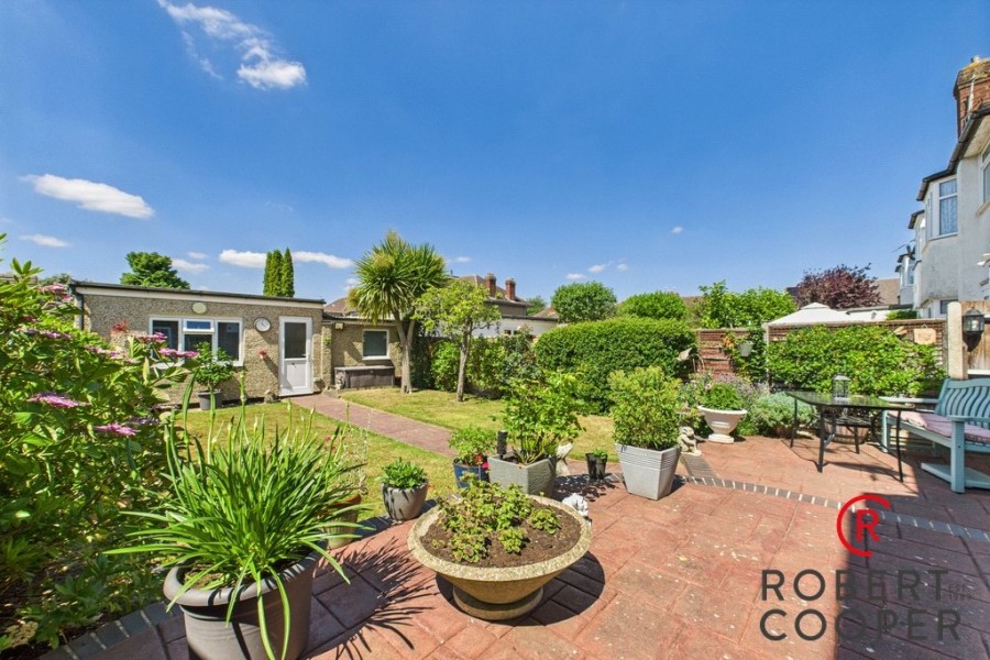 Images for Royal Crescent, Ruislip