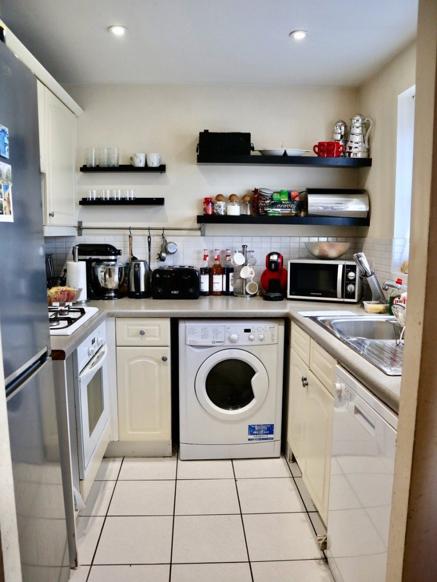 Images for Symphony Close, Edgware