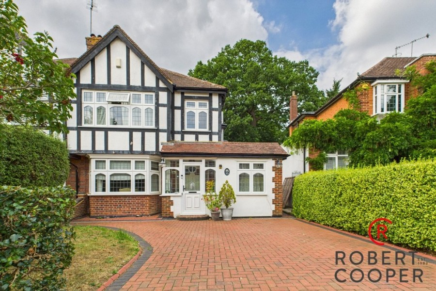 Images for Pamela Gardens, Pinner