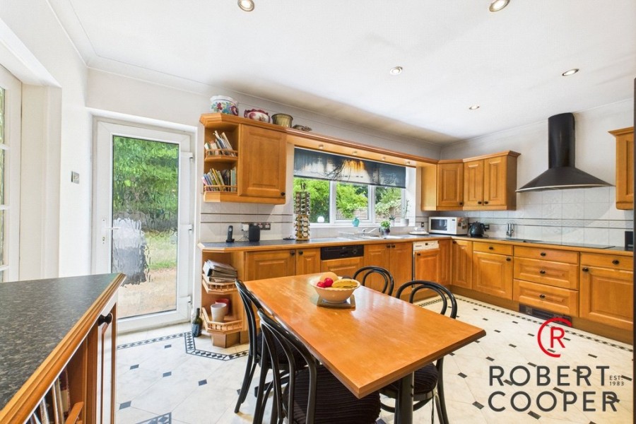 Images for Pamela Gardens, Pinner