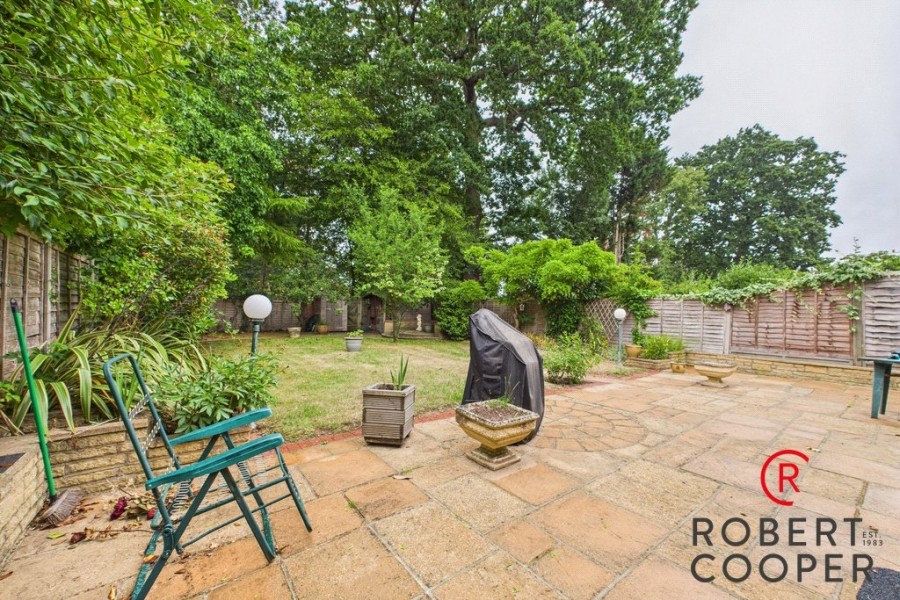 Images for Pamela Gardens, Pinner