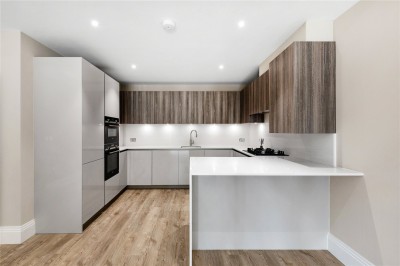 Images for Eastbury Avenue, Northwood EAID:1378691778 BID:EAS