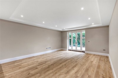 Images for Eastbury Avenue, Northwood EAID:1378691778 BID:EAS