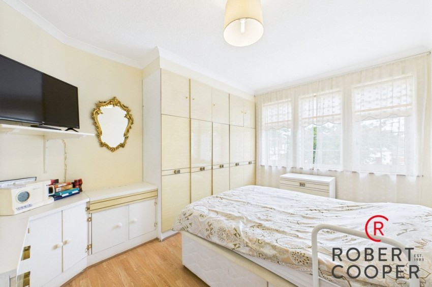 Images for The Fairway, Ruislip
