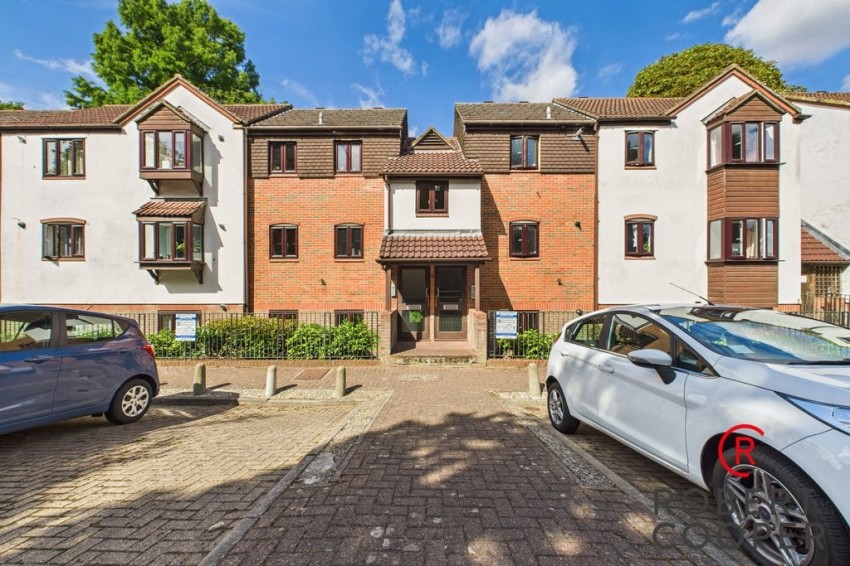Images for Pages Lane, Uxbridge, Hillingdon