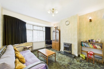 Images for Woodlands Avenue, Ruislip EAID:1378691778 BID:EAS