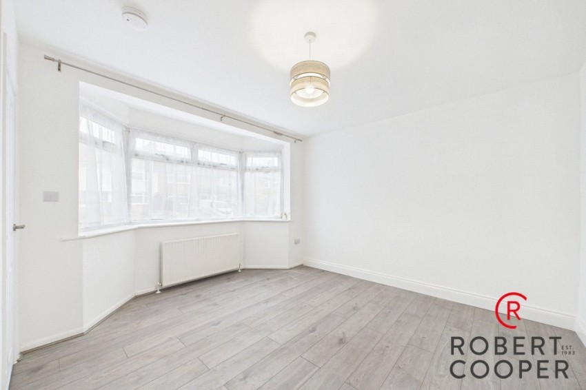 Images for Royal Crescent, South Ruislip