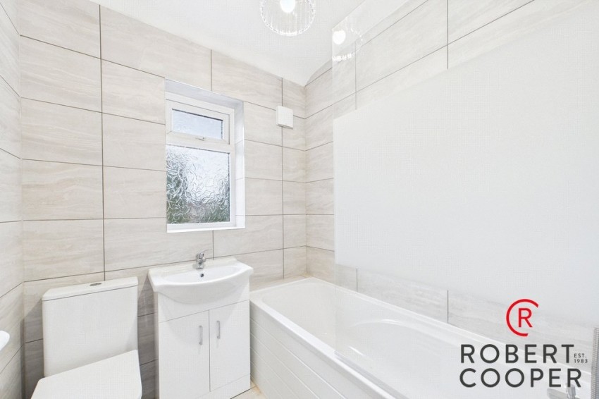 Images for Royal Crescent, South Ruislip