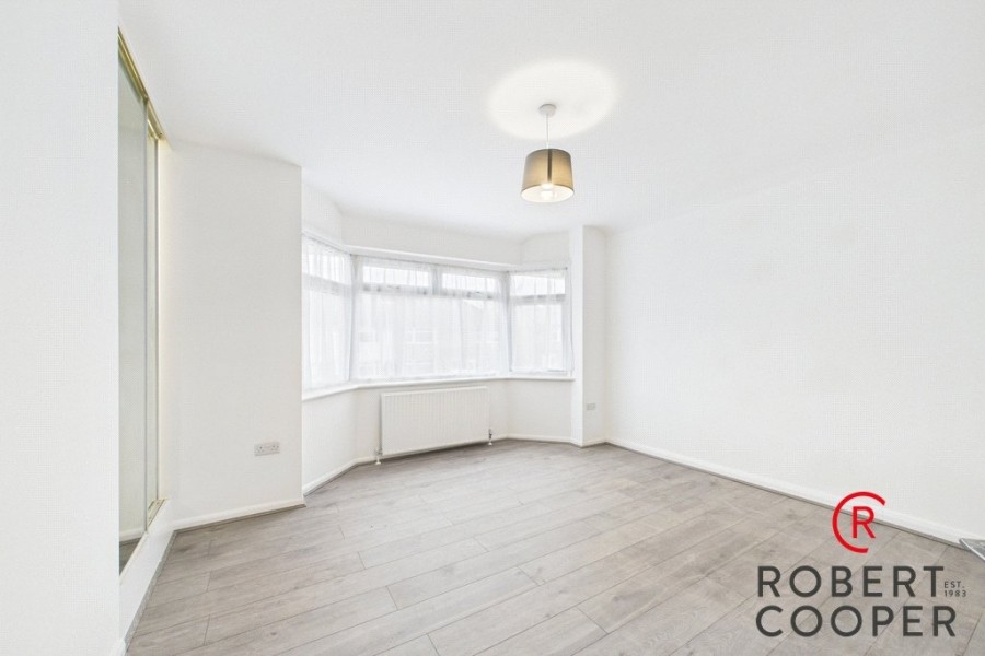 Images for Royal Crescent, South Ruislip