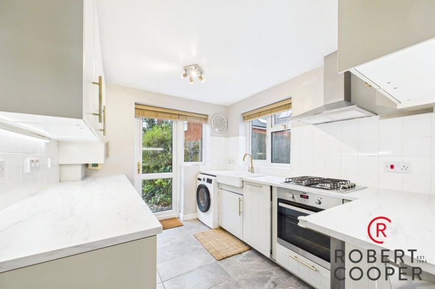 Images for Kent Gardens, Ruislip