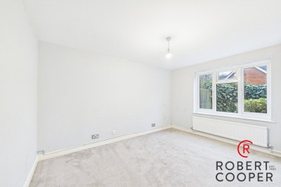 Images for Kent Gardens, Ruislip EAID:1378691778 BID:EAS