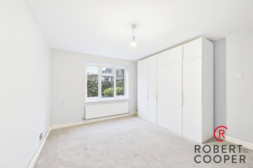 Images for Kent Gardens, Ruislip