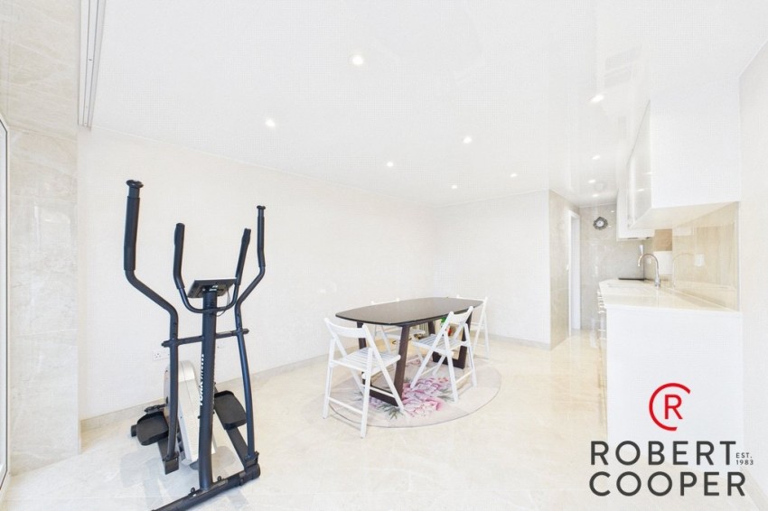 Images for Eversley Crescent, Ruislip