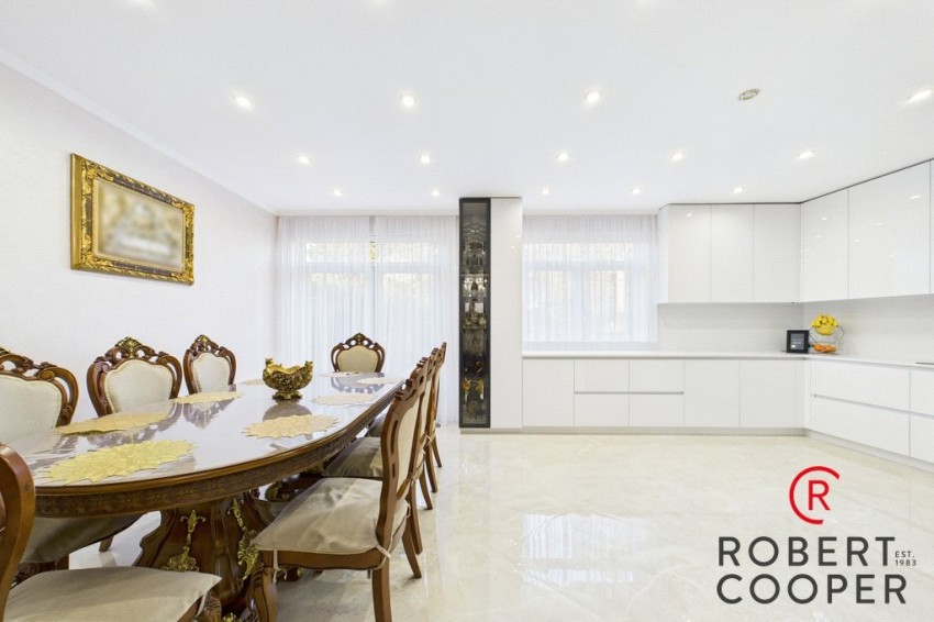 Images for Eversley Crescent, Ruislip