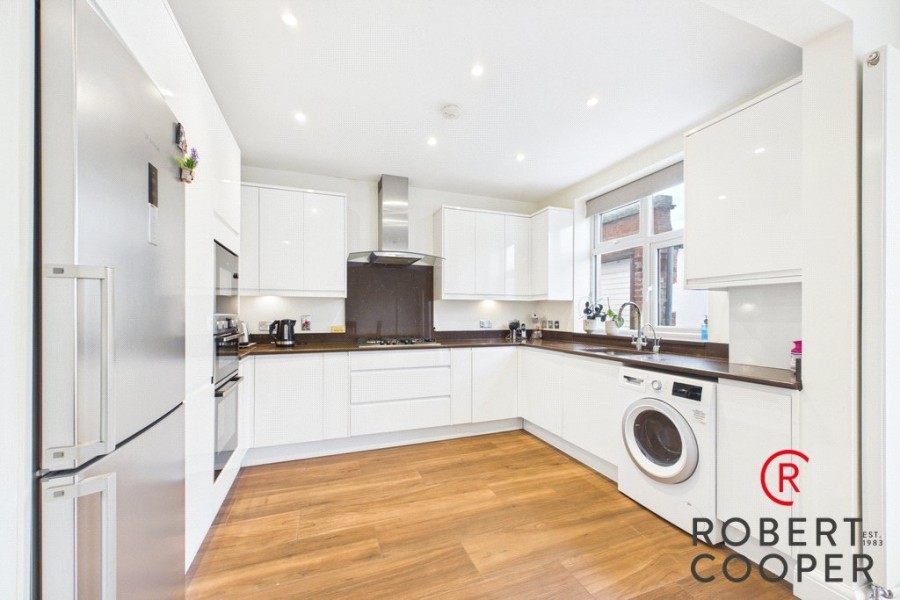 Images for Abbotsbury Gardens, Pinner