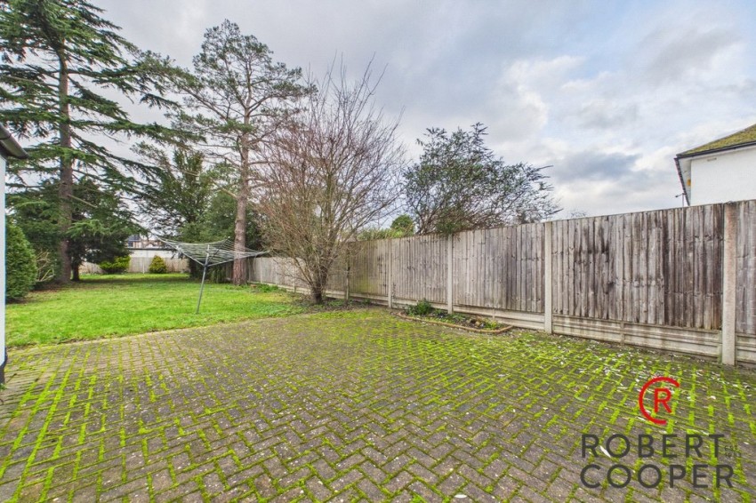 Images for Abbotsbury Gardens, Pinner