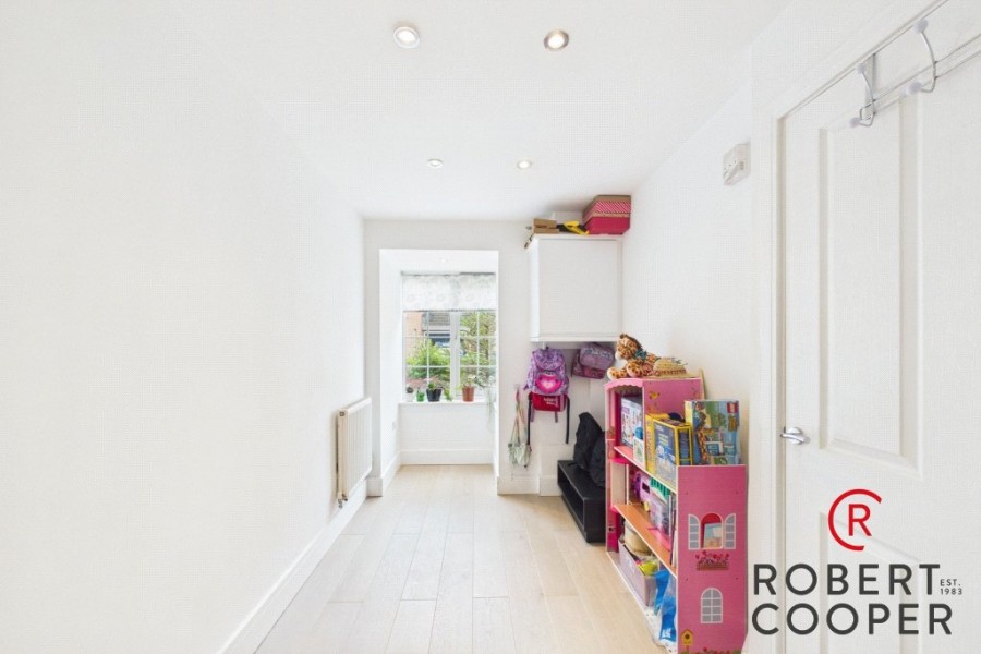 Images for Coleridge Drive, Ruislip
