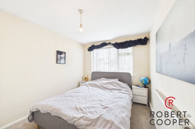 Images for Cedar Avenue, Ruislip EAID:1378691778 BID:EAS