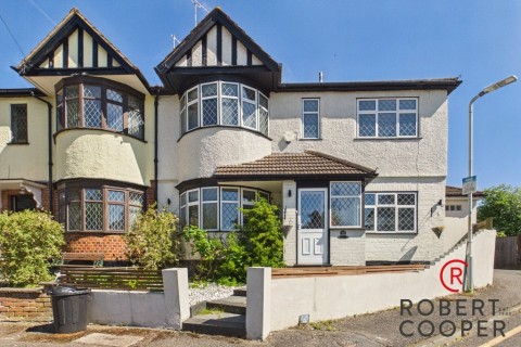 View Full Details for Linden Close, Ruislip, Middlesex