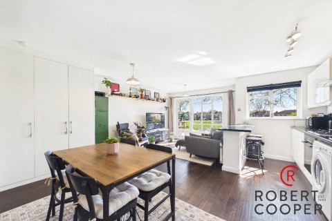 View Full Details for Prospect Close, Ruislip