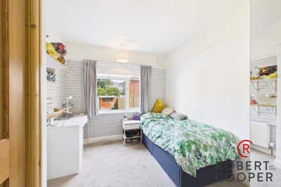 Images for Meadow Road, Pinner EAID:1378691778 BID:EAS