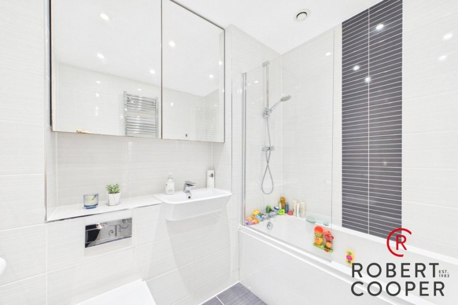Images for Arla Place, Ruislip