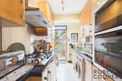 Images for Eastcote Lane, Harrow EAID:1378691778 BID:EAS