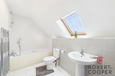 Images for Blagrove Crescent, Ruilsip EAID:1378691778 BID:EAS
