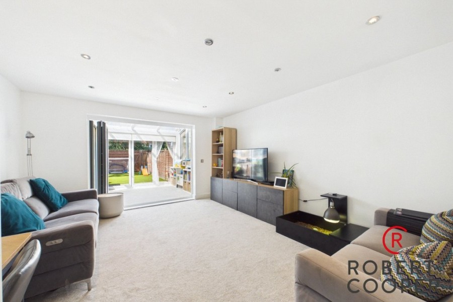 Images for Wren Lane, Eastcote, Middlesex