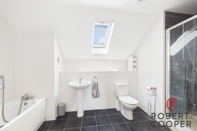 Images for Wren Lane, Eastcote, Middlesex EAID:1378691778 BID:EAS