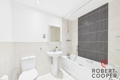 Images for Wren Lane, Eastcote, Middlesex EAID:1378691778 BID:EAS