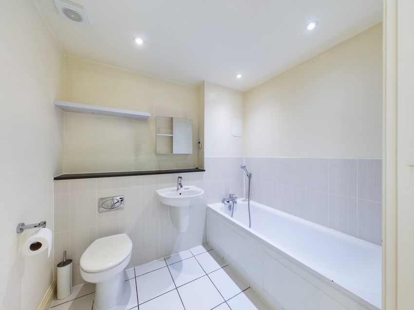 Images for Kingsend, Ruislip