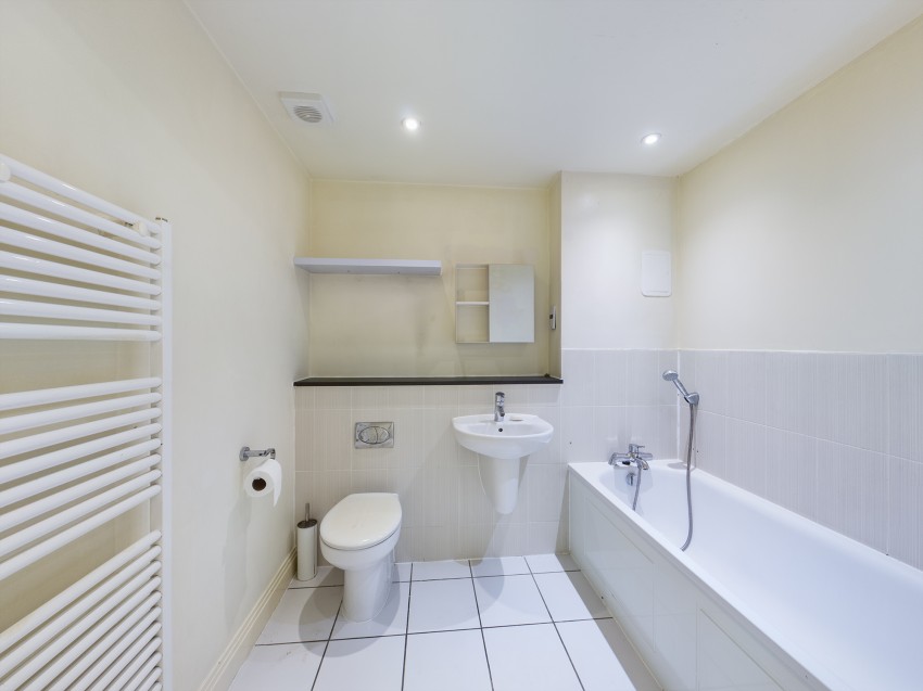 Images for Kingsend, Ruislip