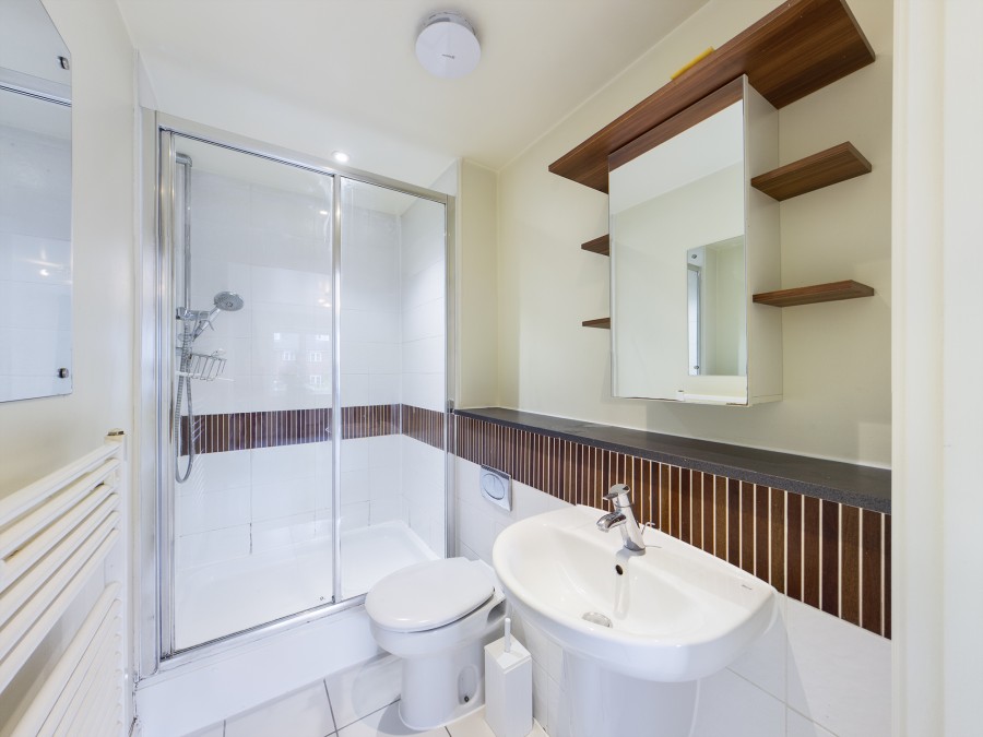 Images for Kingsend, Ruislip