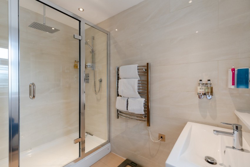 Images for The Drive, Ickenham