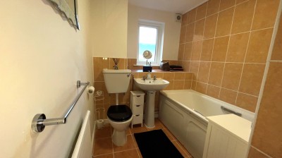 Images for Lakeside Close, Ruislip, Middlesex EAID:1378691778 BID:EAS