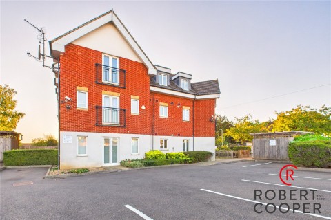 View Full Details for Glebe Avenue, Ruislip