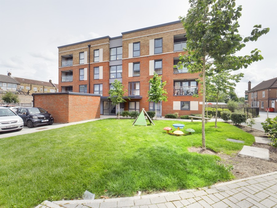 Images for Arla Place, South Ruislip