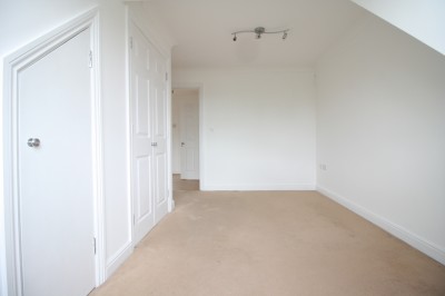 Images for Station Approach, South Ruislip EAID:1378691778 BID:RUI