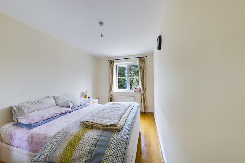 Images for Kingsend, Ruislip