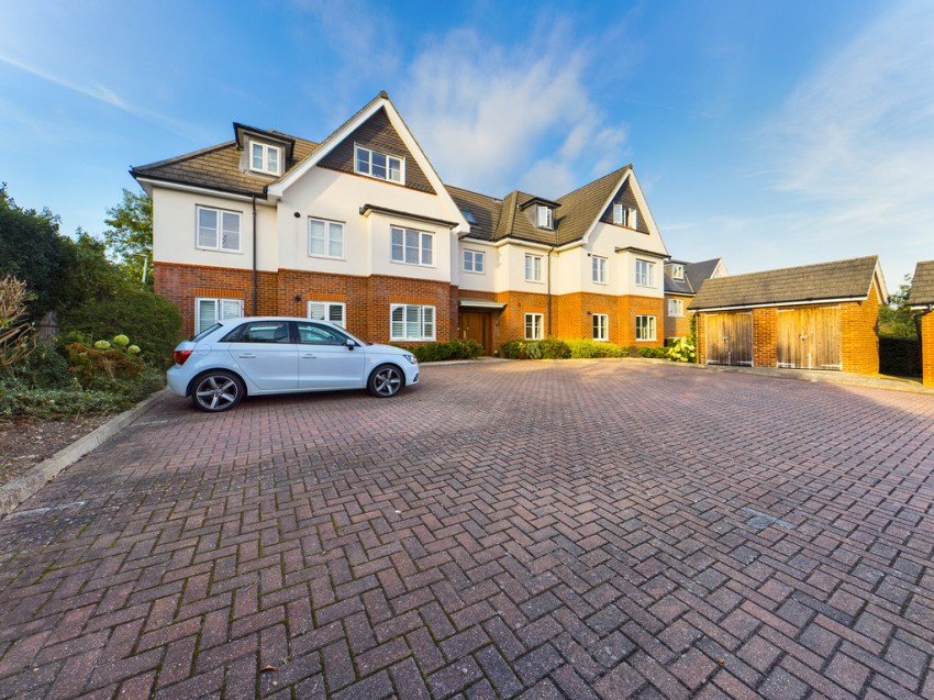 Images for Kingsend, Ruislip