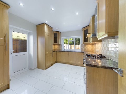 View Full Details for St Thomas Drive, Pinner, Middlesex