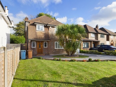 Images for St Thomas Drive, Pinner, Middlesex EAID:1378691778 BID:RUI