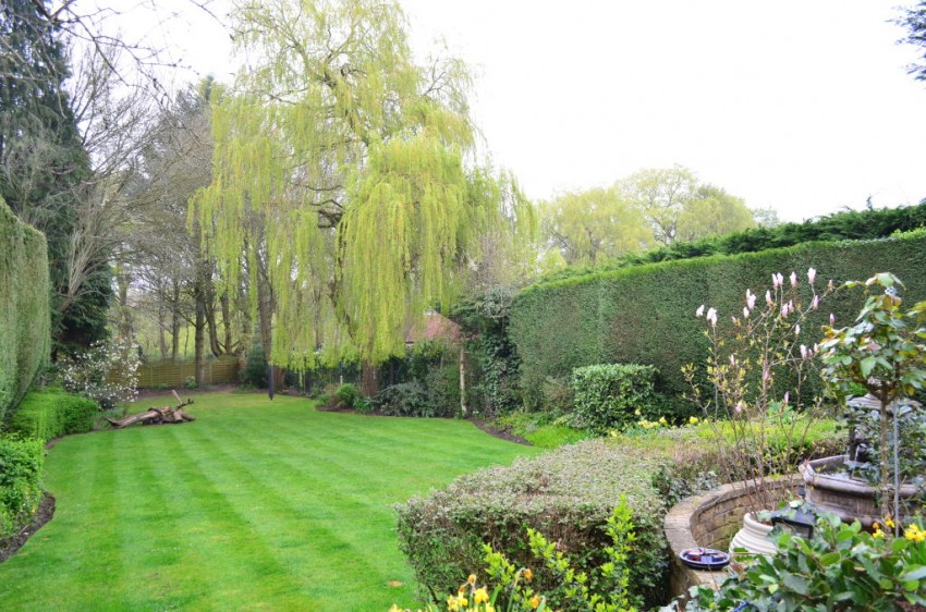 Images for Heathside Road, Moor Park