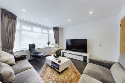 Images for Middleton Drive, Pinner EAID:1378691778 BID:RUI