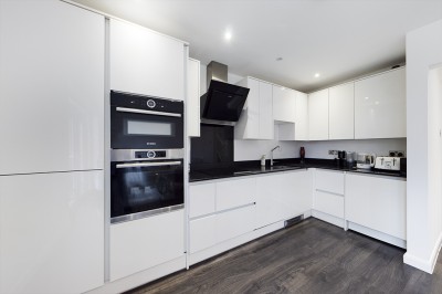 Images for Middleton Drive, Pinner EAID:1378691778 BID:RUI