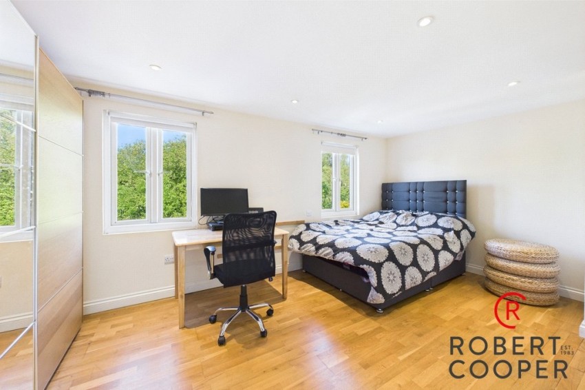 Images for Pavilion Way, Ruislip